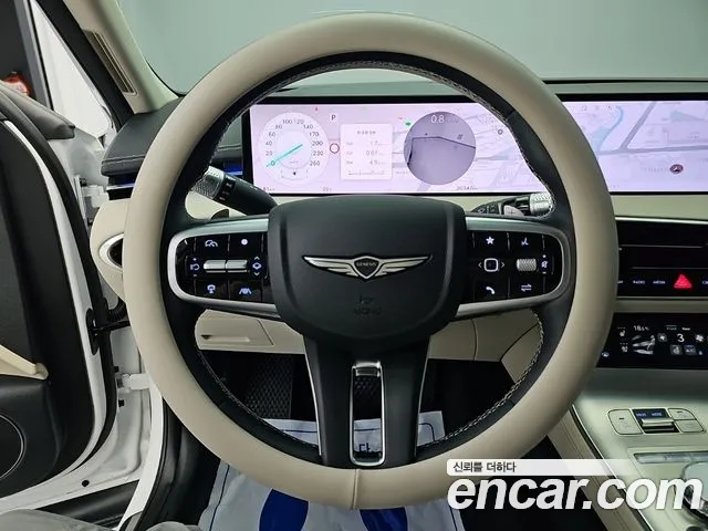 Genesis GV70 2.5T Бензин 2WD — Фото автомобиля 6