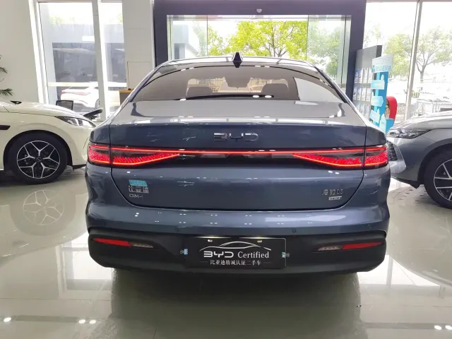 BYD Seal 05 DM-i — Фото автомобиля 6