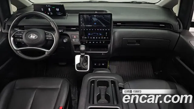 Hyundai Staria Staria 4WD Tourer 9 мест — Фото автомобиля 7
