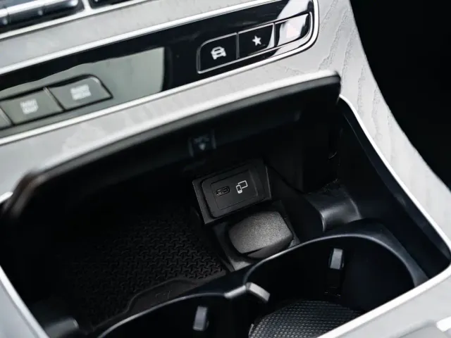 Mercedes-Benz CLS-Class — Фото автомобиля 5