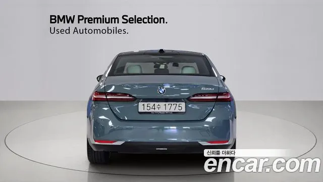 BMW 5 Series — Фото автомобиля 4