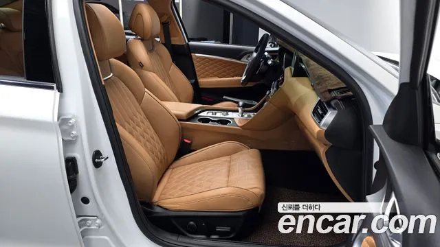 Genesis G70 Новый G70 Бензин 2.5T 2WD — Фото автомобиля 23