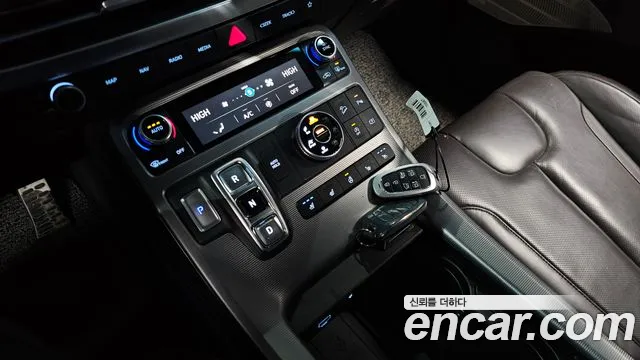 Hyundai Palisade — Фото автомобиля 9
