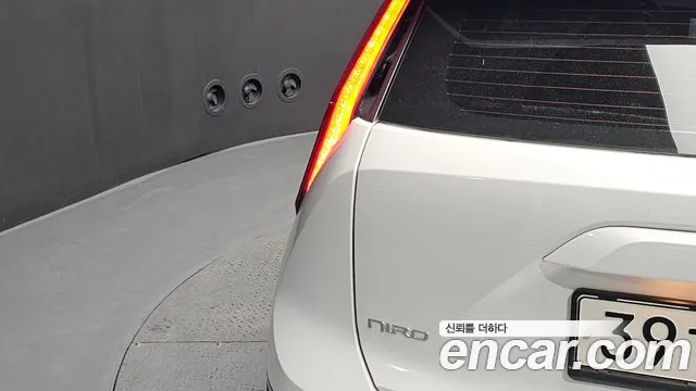 Kia Niro The All New Niro — Фото автомобиля 7