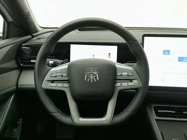 BYD Qin L — Фото автомобиля 11