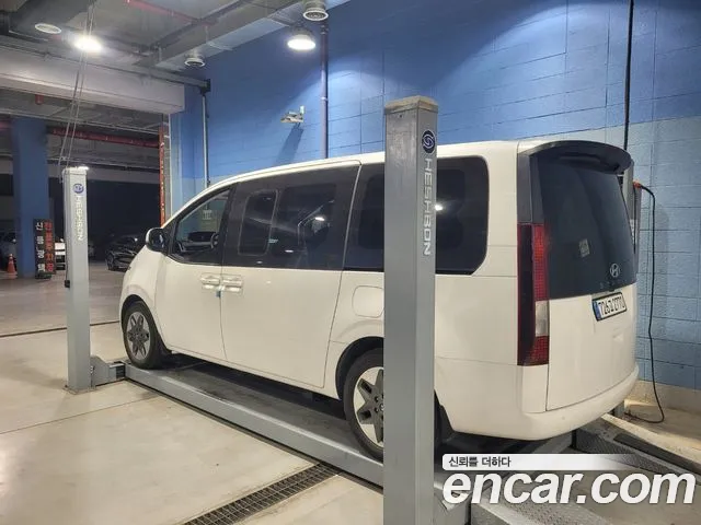 Hyundai Staria — Фото автомобиля 3