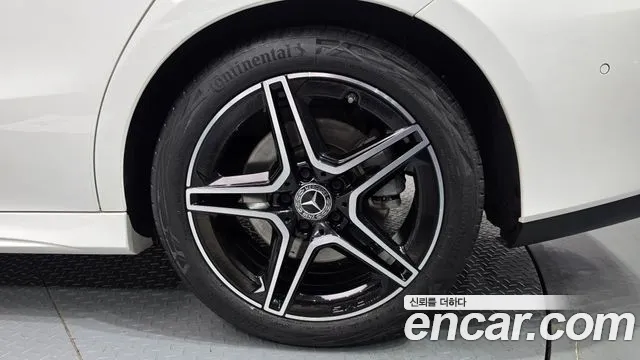 Mercedes-Benz CLA-Class — Фото автомобиля 21