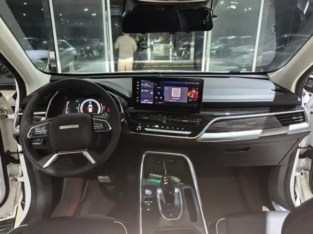 Haval H6 — Фото автомобиля 12