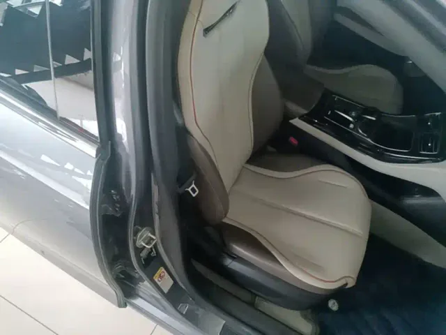 BYD Qin PLUS — Фото автомобиля 24