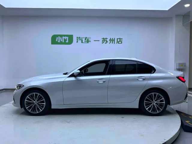 BMW 3 Series — Фото автомобиля 5