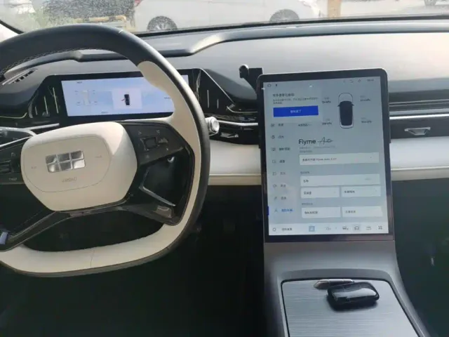 Geely Galaxy L6 — Фото автомобиля 13