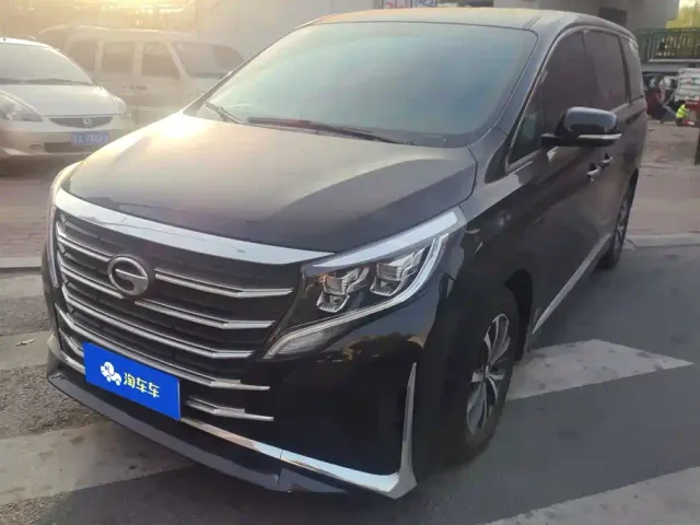 Фотография автомобиля — GAC Trumpchi M8