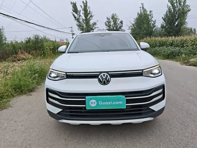 Volkswagen Tharu — Фото автомобиля 2