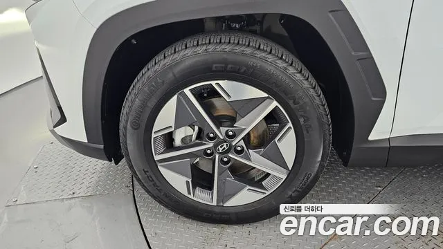 Hyundai Tucson NX4 — Фото автомобиля 5