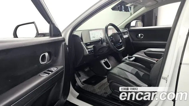 Hyundai Ioniq 5 — Фото автомобиля 10