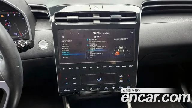Hyundai Tucson Tucson (NX4) Бензин 1.6 турбо 2WD — Фото автомобиля 14