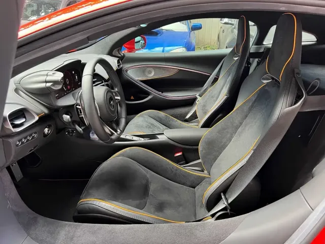 McLaren Artura — Фото автомобиля 5