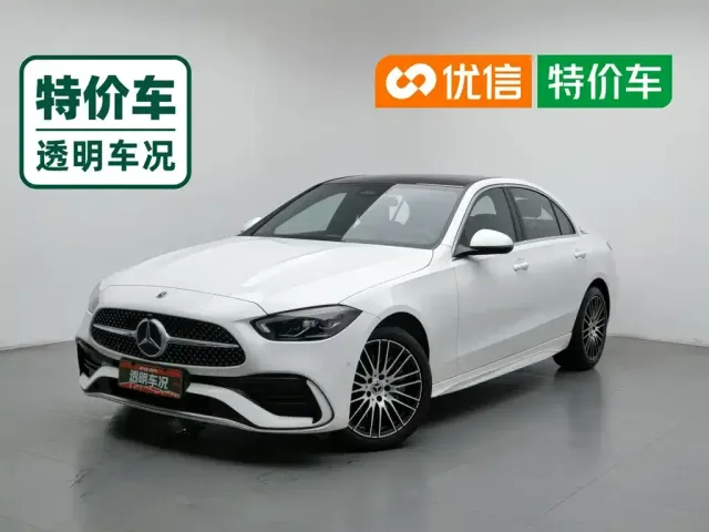 Фотография автомобиля — Mercedes-Benz C-Class