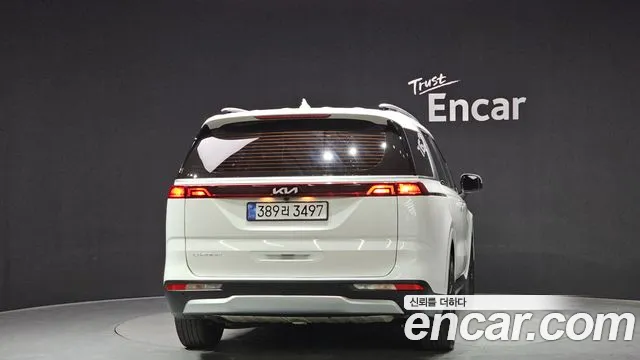 Kia Canival Carnival 4 поколение Дизель 9 мест Prestige — Фото автомобиля 4