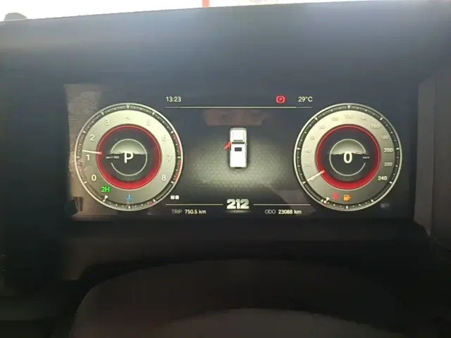 212 212 T01 2024 2.0T Mechanic — Фото автомобиля 11