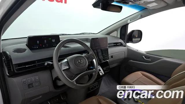 Hyundai Staria — Фото автомобиля 10