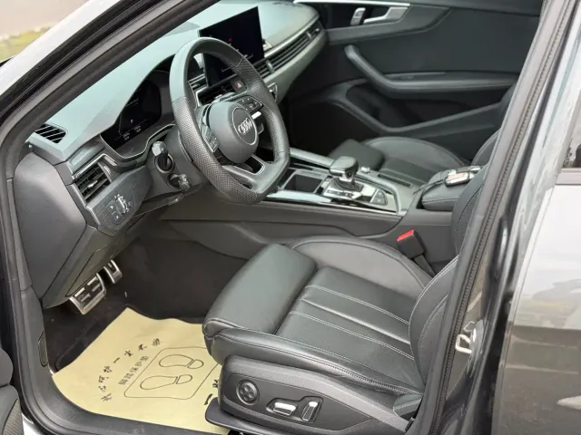 Audi A4L — Фото автомобиля 6