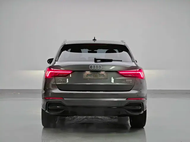 Audi Q3 — Фото автомобиля 5