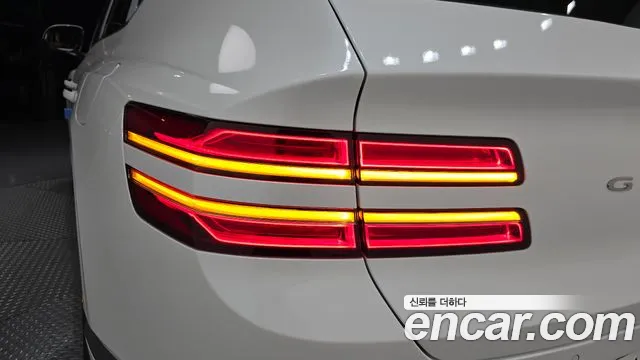 Genesis GV80 2.5T Бензин AWD — Фото автомобиля 23