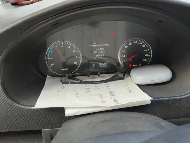 Wuling Rongguang EV — Фото автомобиля 14