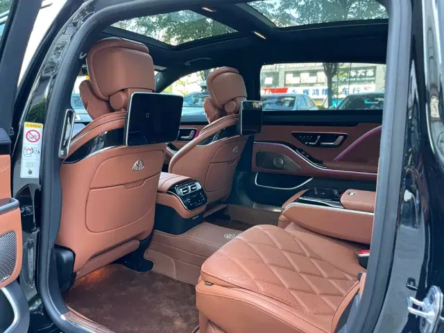 Mercedes-Benz Maybach S-Class — Фото автомобиля 12