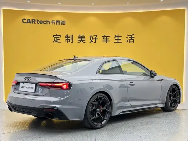 Audi RS 5 — Фото автомобиля 4