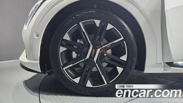 Kia EV6 EV6 (New) — Фото автомобиля 5