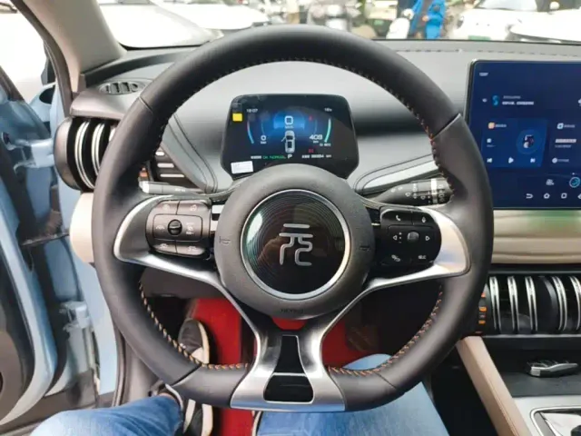 BYD Yuan PLUS — Фото автомобиля 10