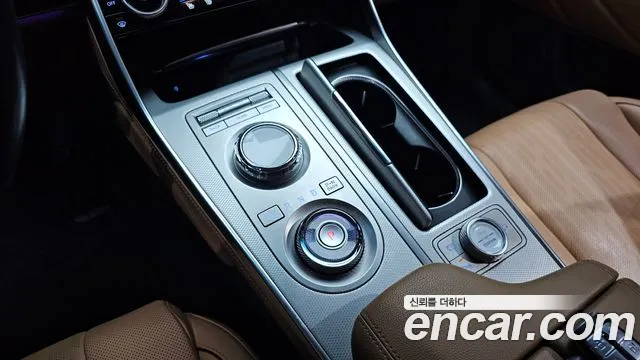 Genesis GV80 — Фото автомобиля 12