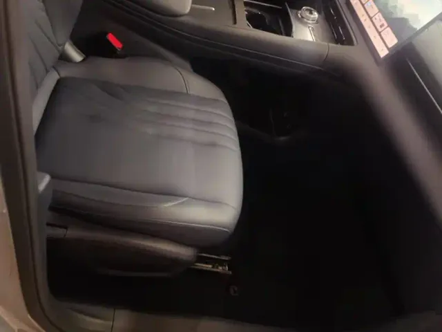 Geely Galaxy E5 — Фото автомобиля 8