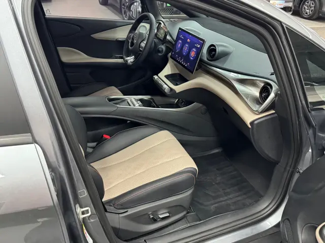 BYD Dolphin — Фото автомобиля 16