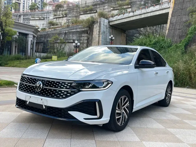 Фотография автомобиля — Volkswagen Lavida