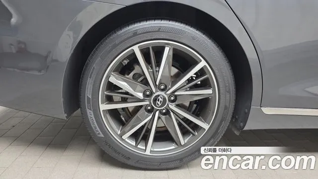 Hyundai Grandeur Grandeur (New) — Фото автомобиля 5