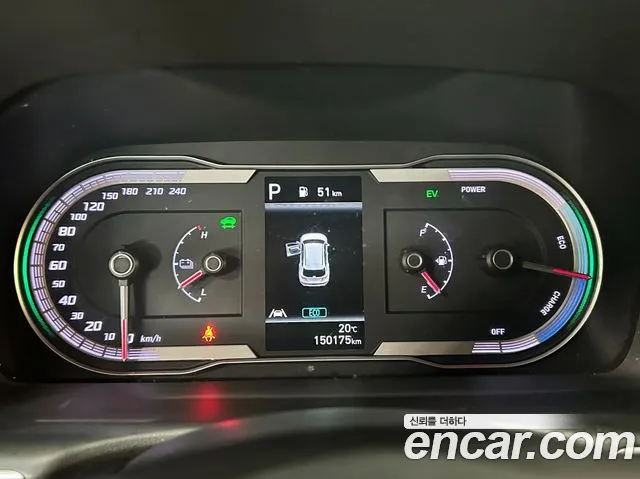 Hyundai Tucson NX4 — Фото автомобиля 8