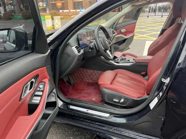 BMW 3 Series — Фото автомобиля 3