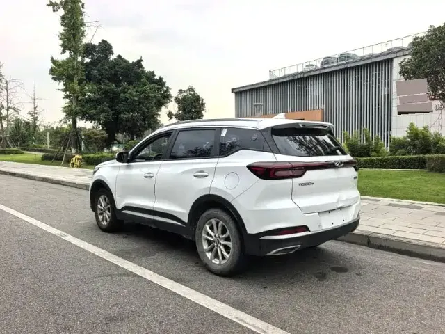 Chery Tiggo 7 — Фото автомобиля 8