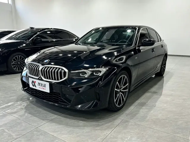 Фотография автомобиля — BMW 3 Series