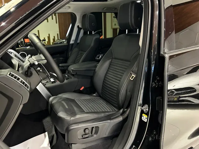 Land Rover Discovery — Фото автомобиля 12