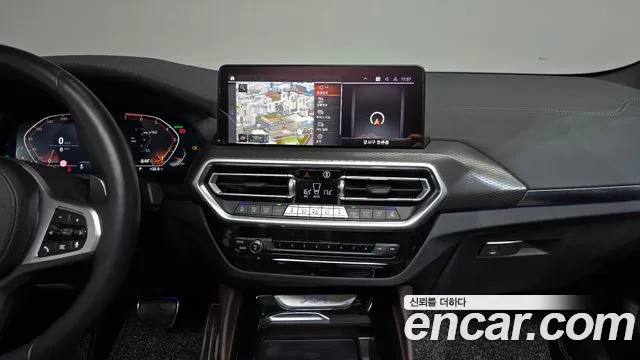 BMW X4 xDrive20i M Sport — Фото автомобиля 11