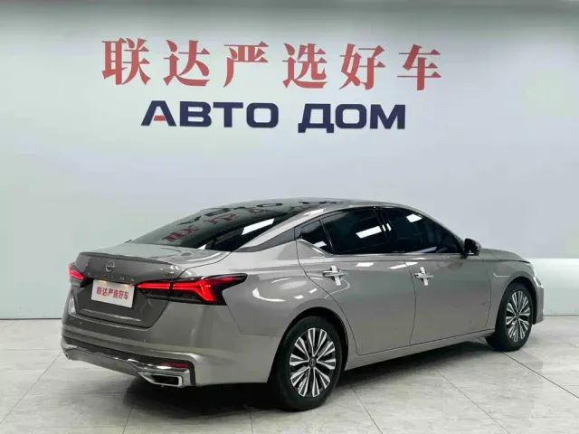 Nissan Teana — Фото автомобиля 6