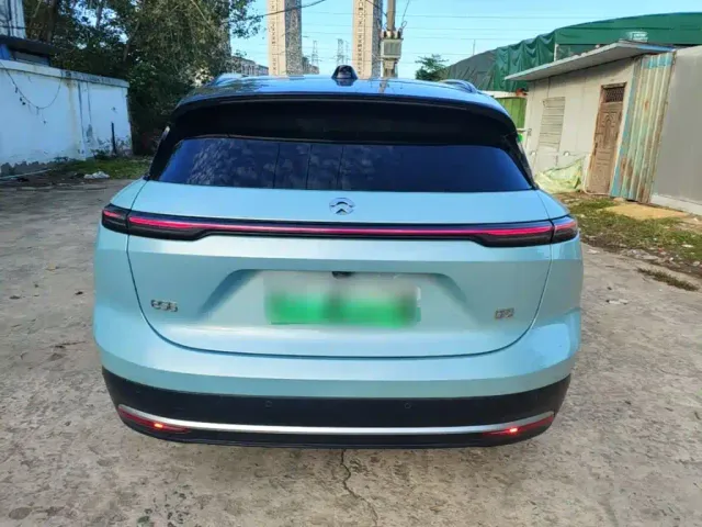 Nio ES6 — Фото автомобиля 3