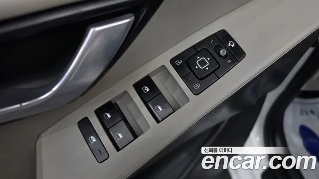 Kia Niro Niro (New) — Фото автомобиля 27