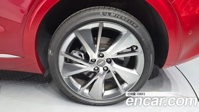 Genesis GV70 2.5T Бензин AWD — Фото автомобиля 21