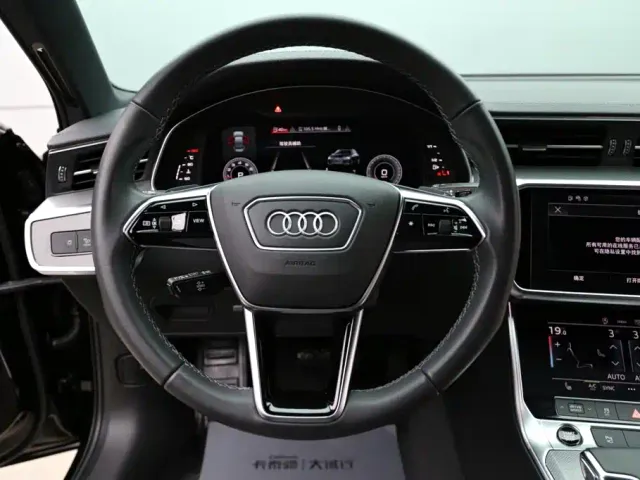Audi A6L — Фото автомобиля 15