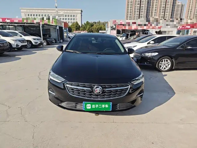 Buick Regal — Фото автомобиля 2